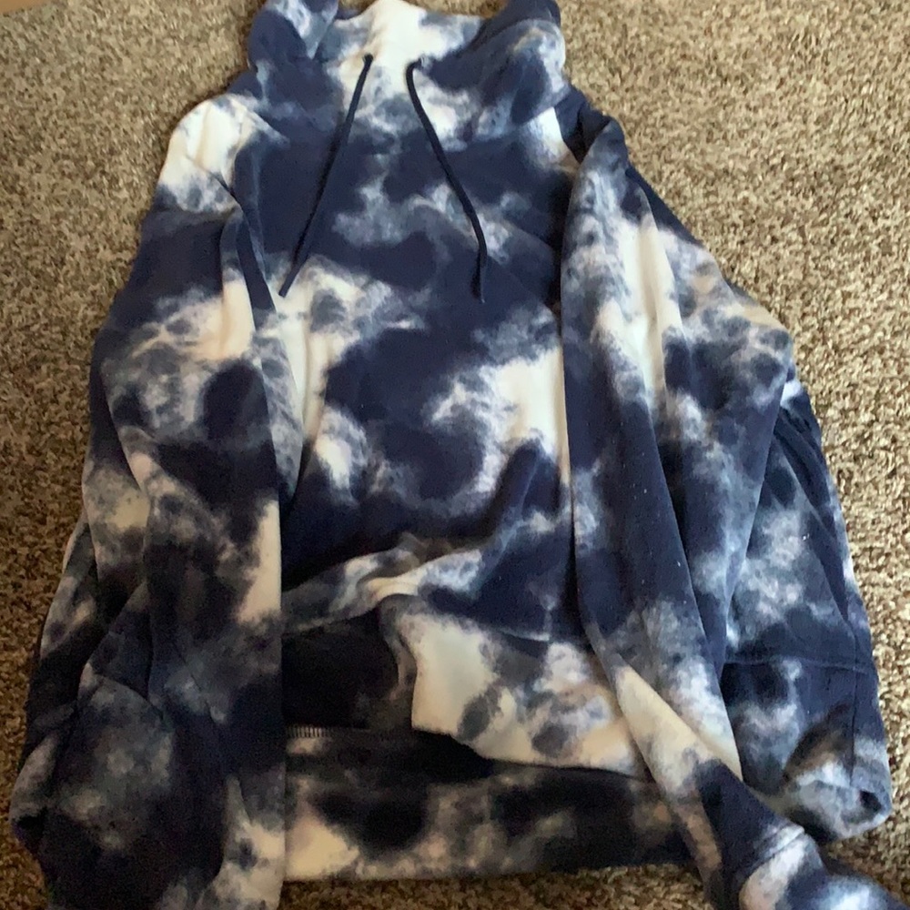 Tie Dye light sweater